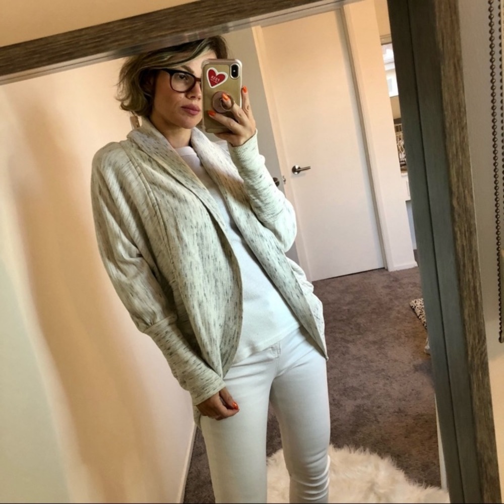 Aritzia Wilfred Diderot Cardigan Sweater